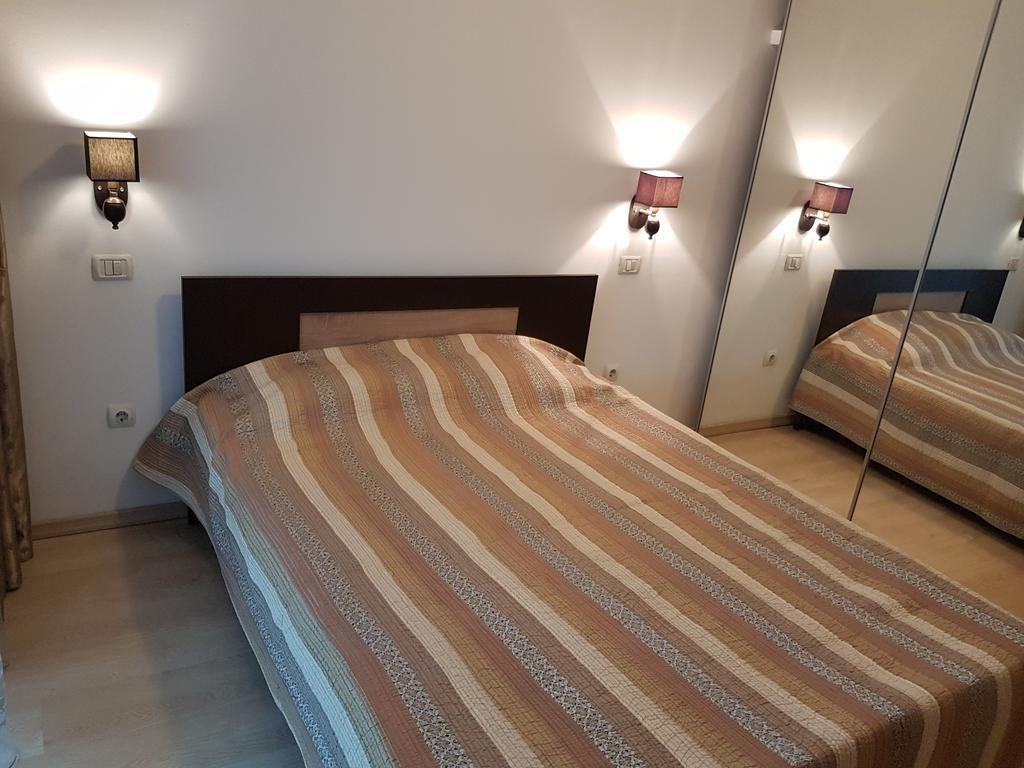 St.Vlas Apartments Mamaia Exterior photo
