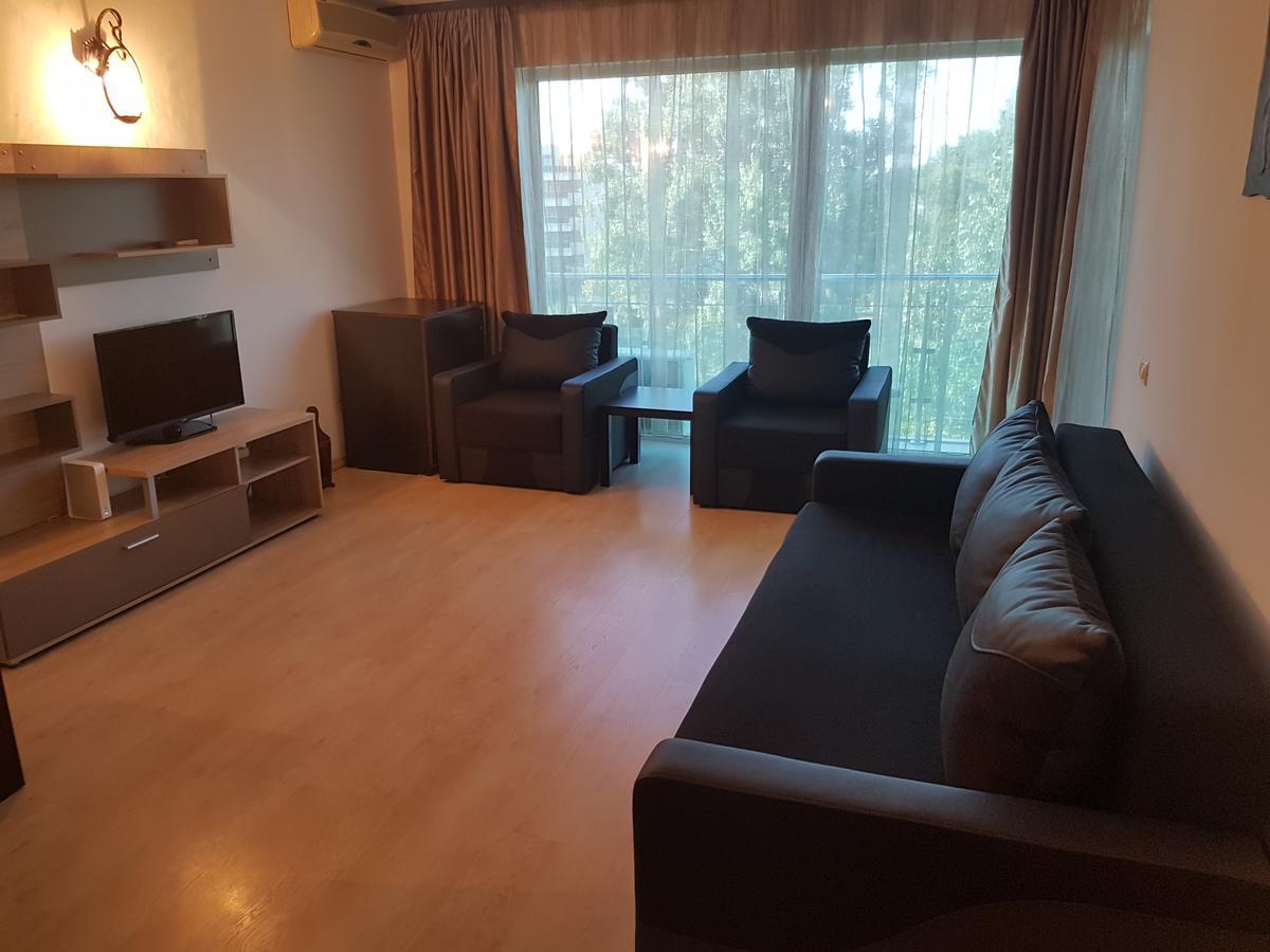 St.Vlas Apartments Mamaia Exterior photo