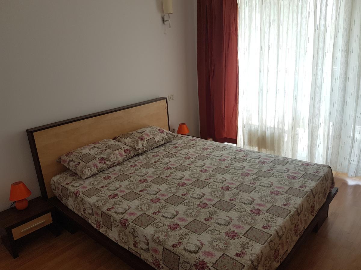 St.Vlas Apartments Mamaia Exterior photo